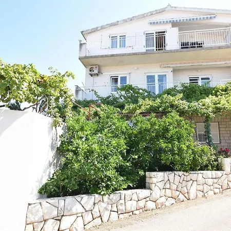 Djiko Guest house 4*